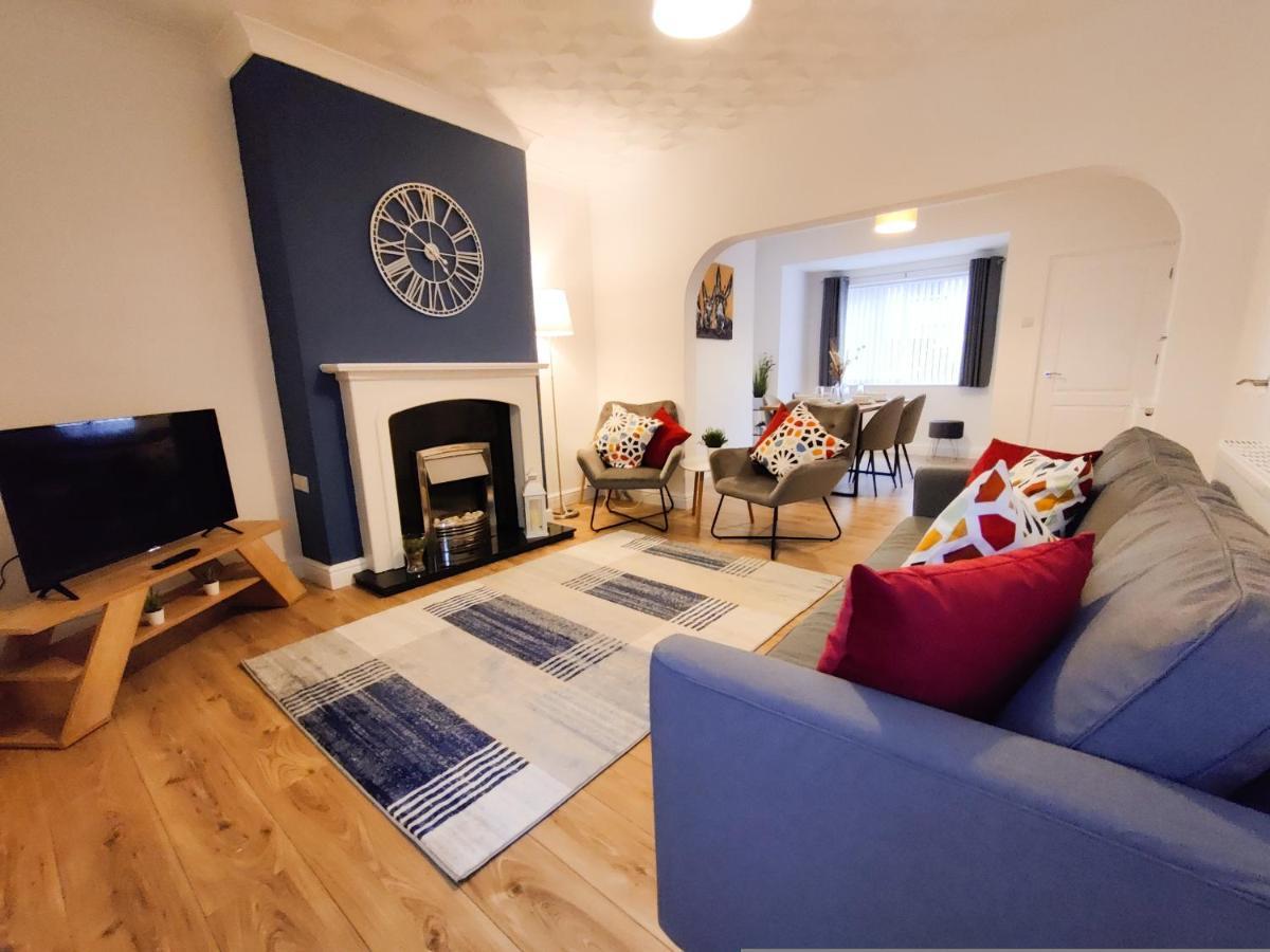 3Br-St Johns Hse-Free Parking-Workers-Kitchen-Wifi-Dog Friendly Apartment ดอนคาสเตอร์ ภายนอก รูปภาพ
